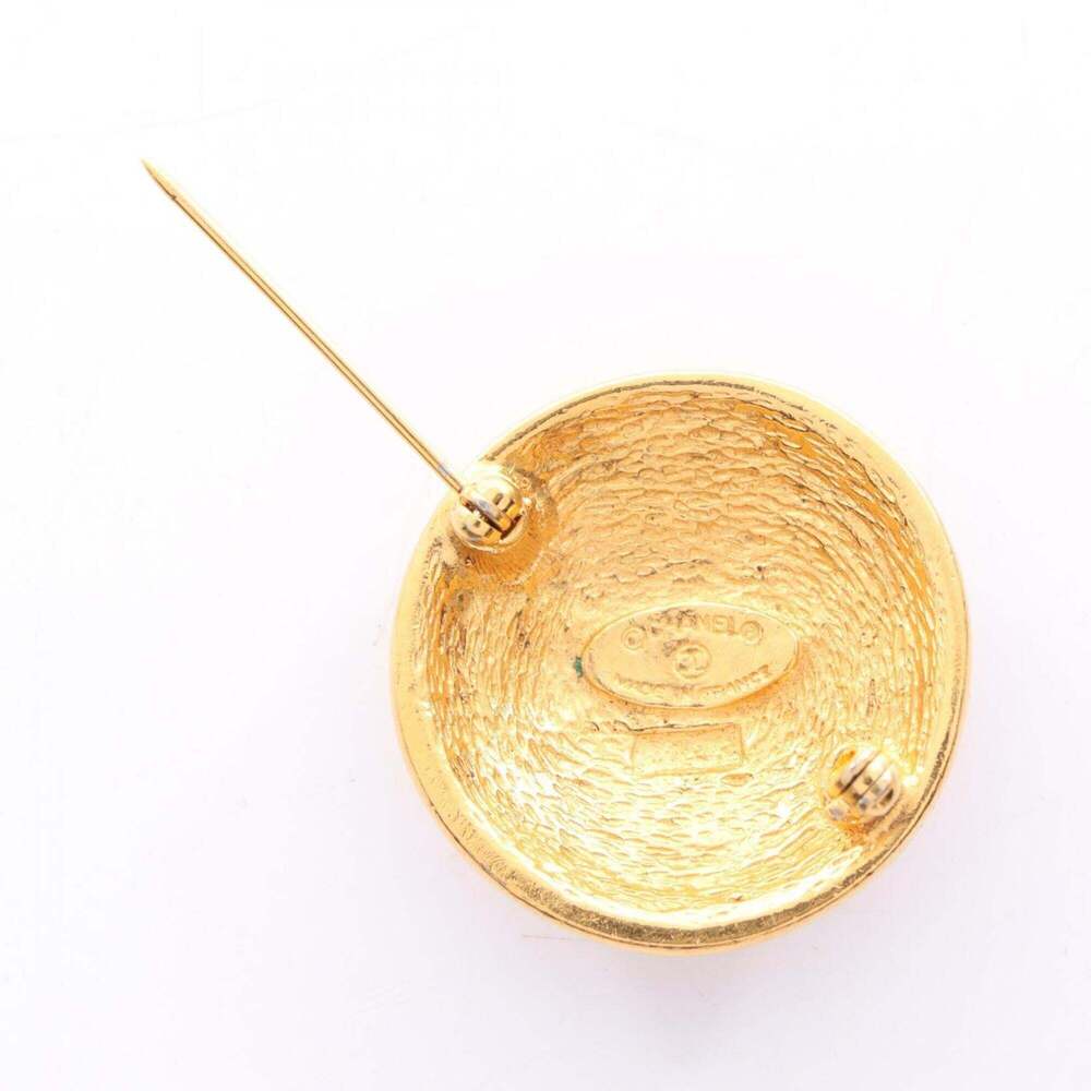 CHANEL Authentic Gold Logo Brooch - Picture 2 of 7